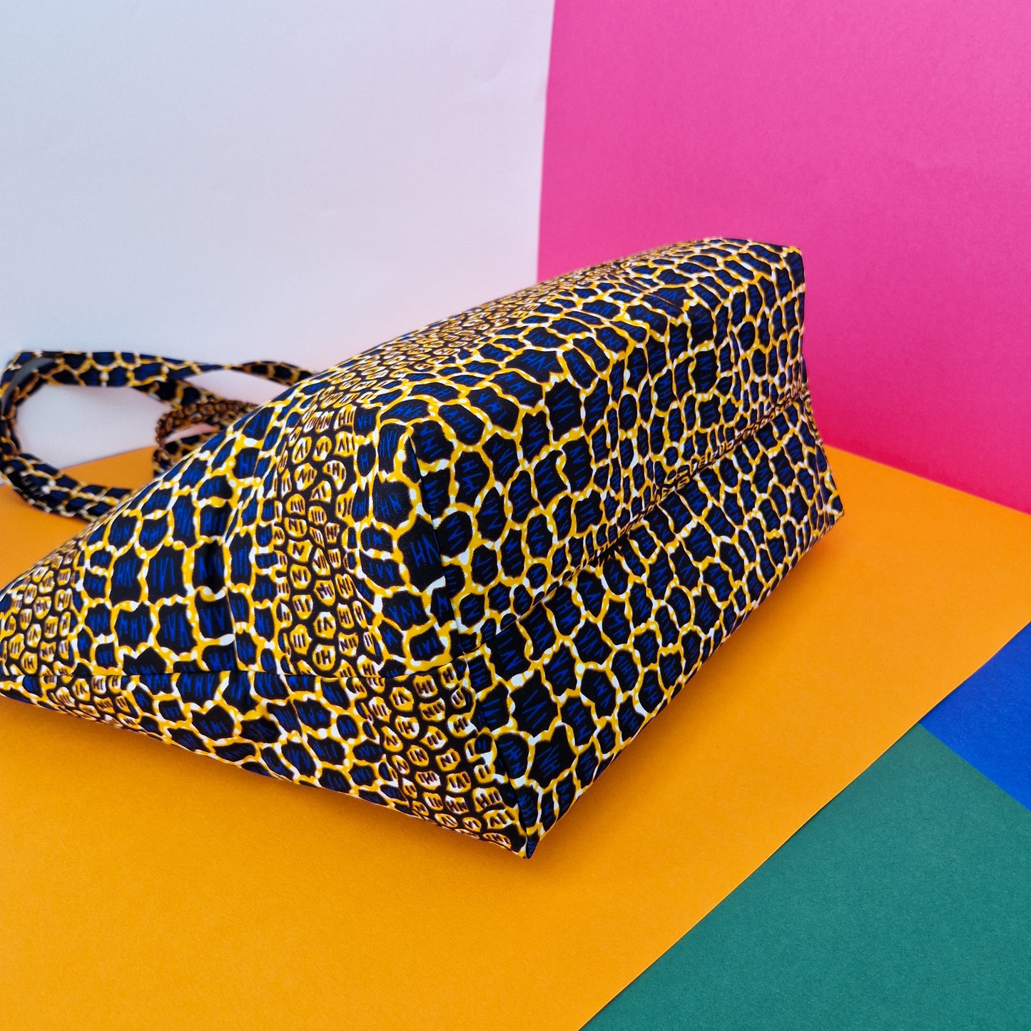 Spacious African Print Zipped Tote | Rere Print