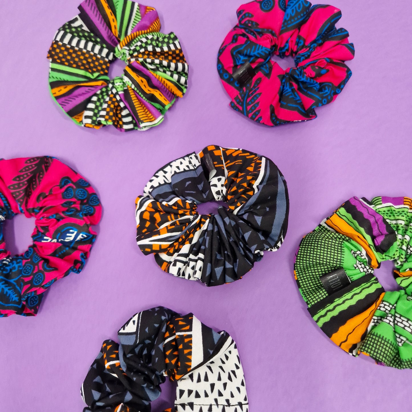 African Print Scrunchies | x2 Deji Print